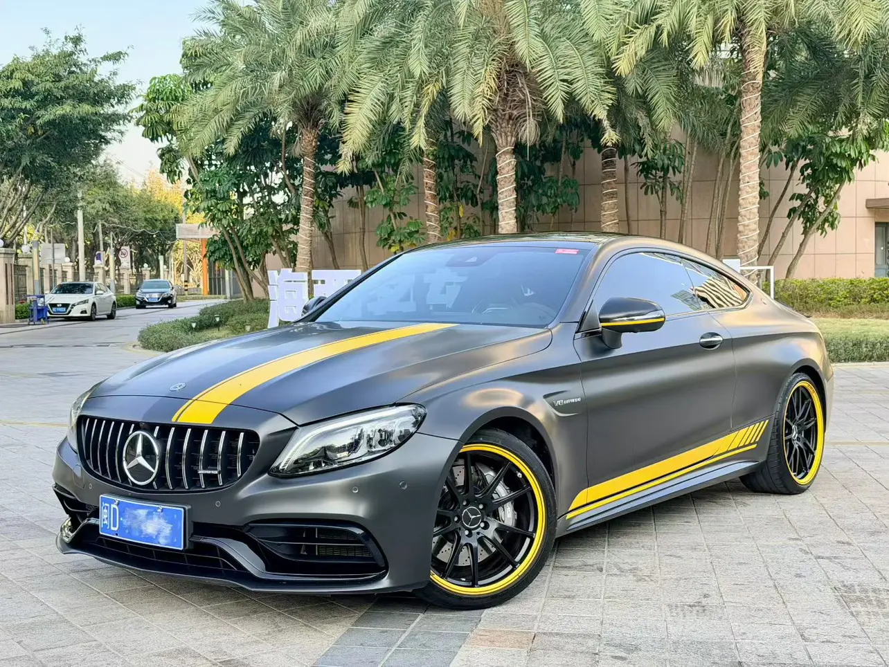 Mercedes-Benz C-Class AMG  из Китая