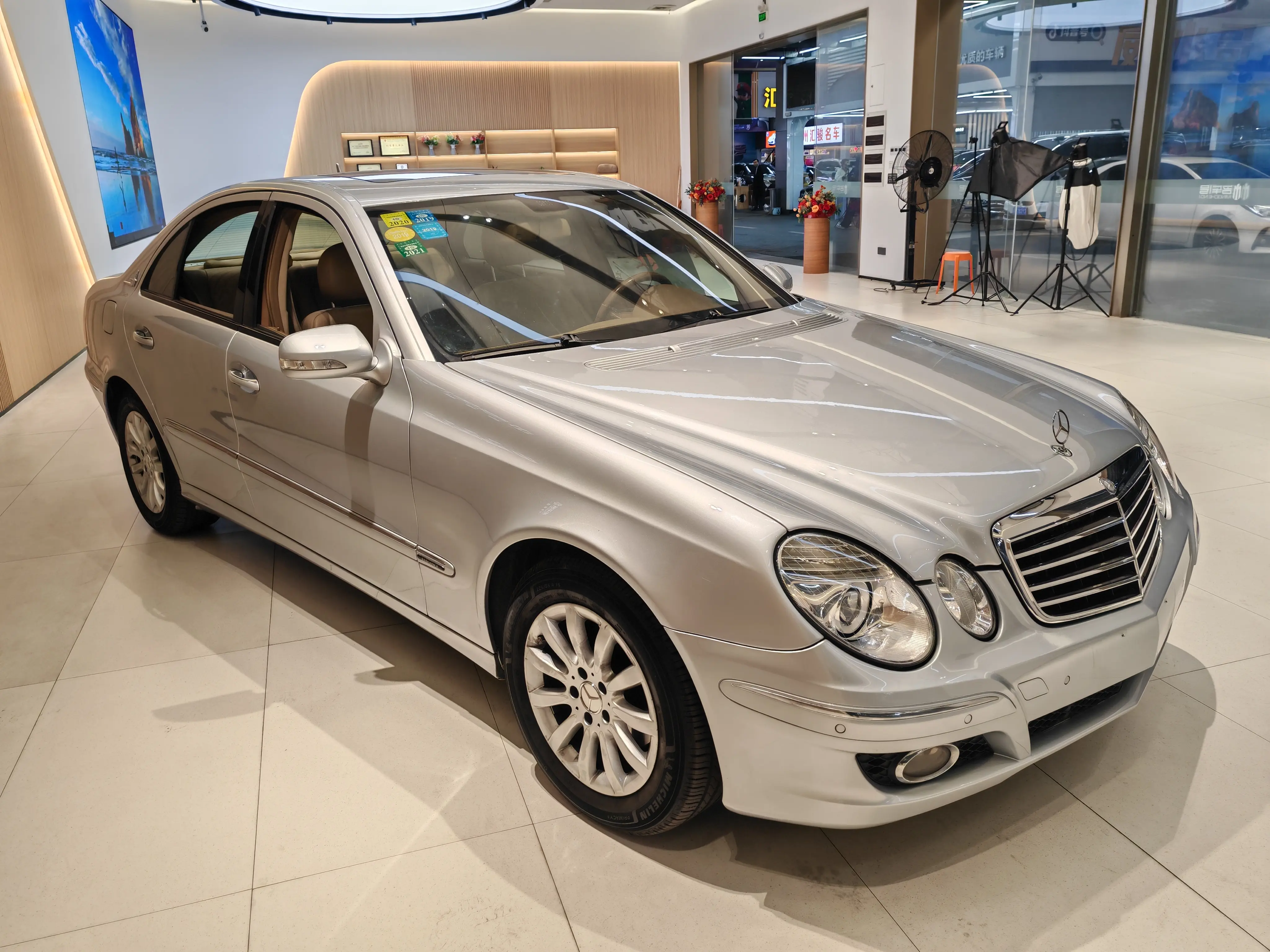 Mercedes-Benz E-Class  из Китая