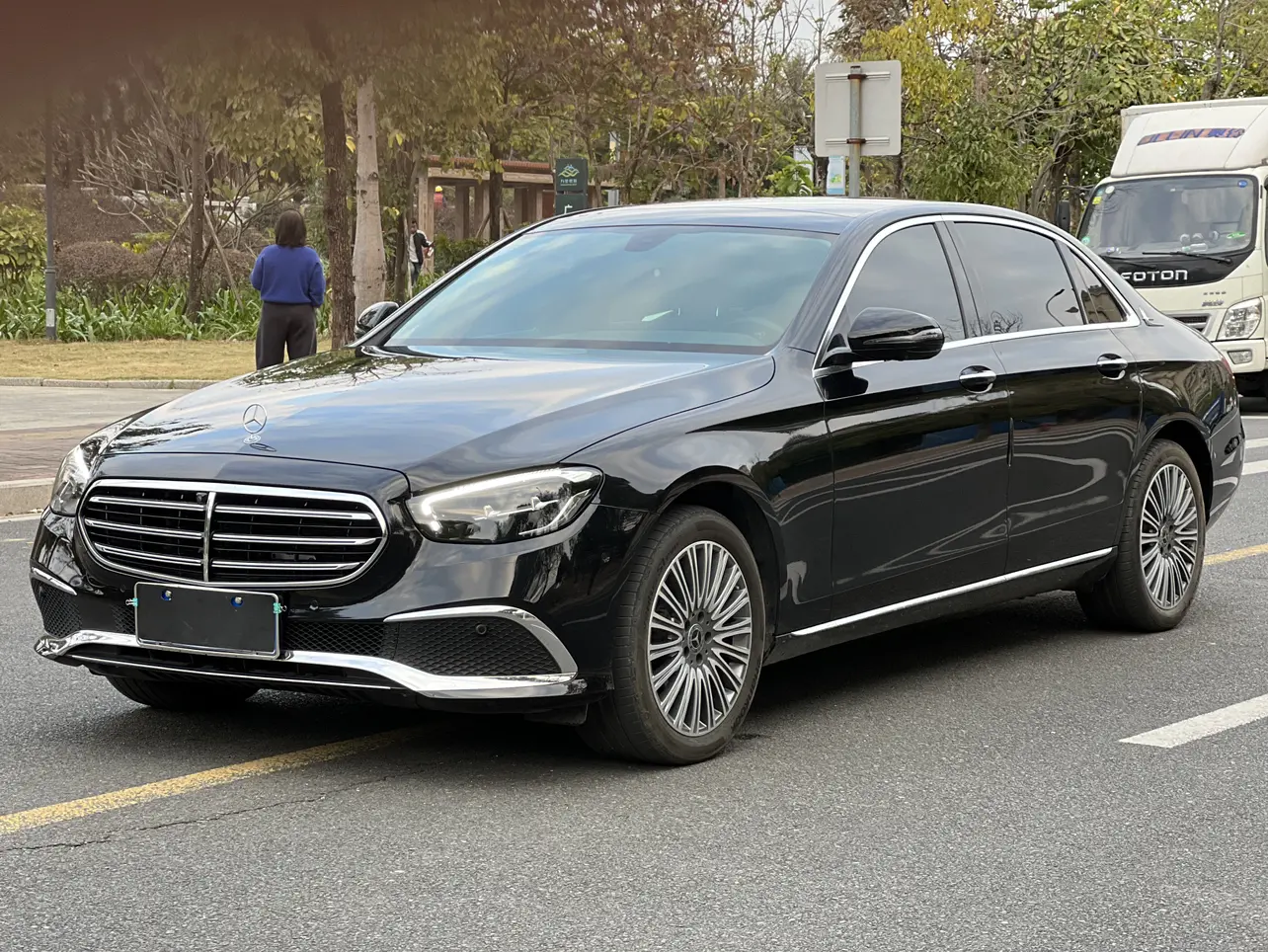 Mercedes-Benz E-Class  из Китая