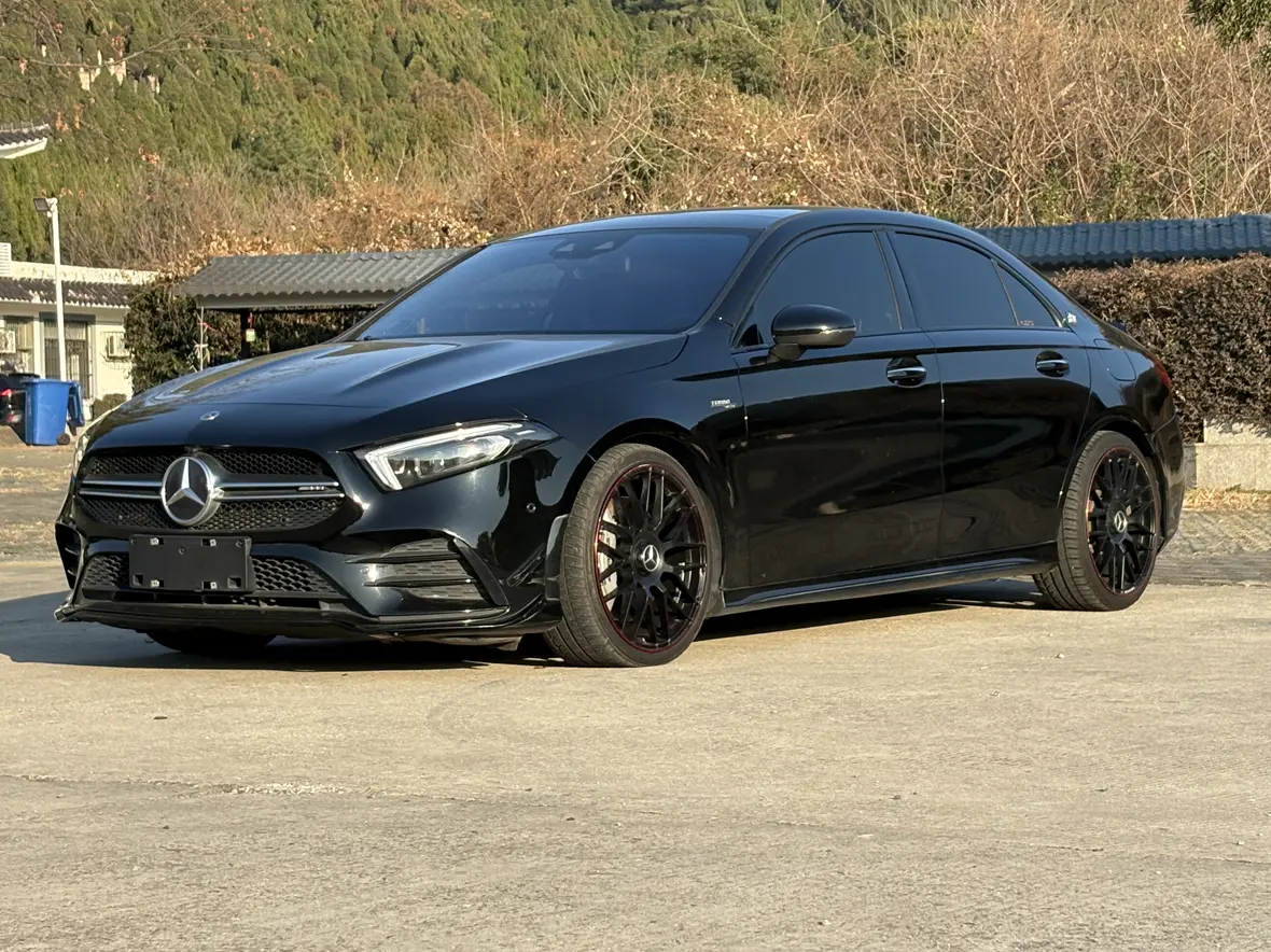 Mercedes-Benz A-Class AMG  из Китая