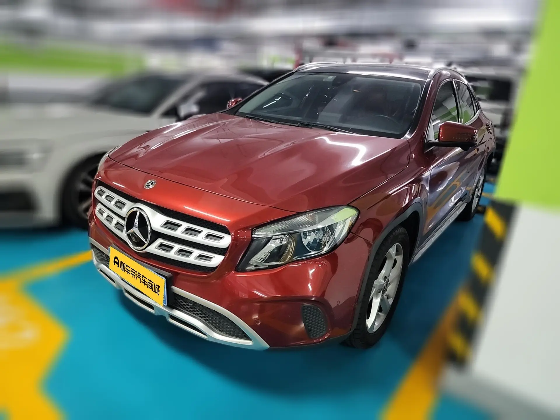 Mercedes-Benz GLA  из Китая