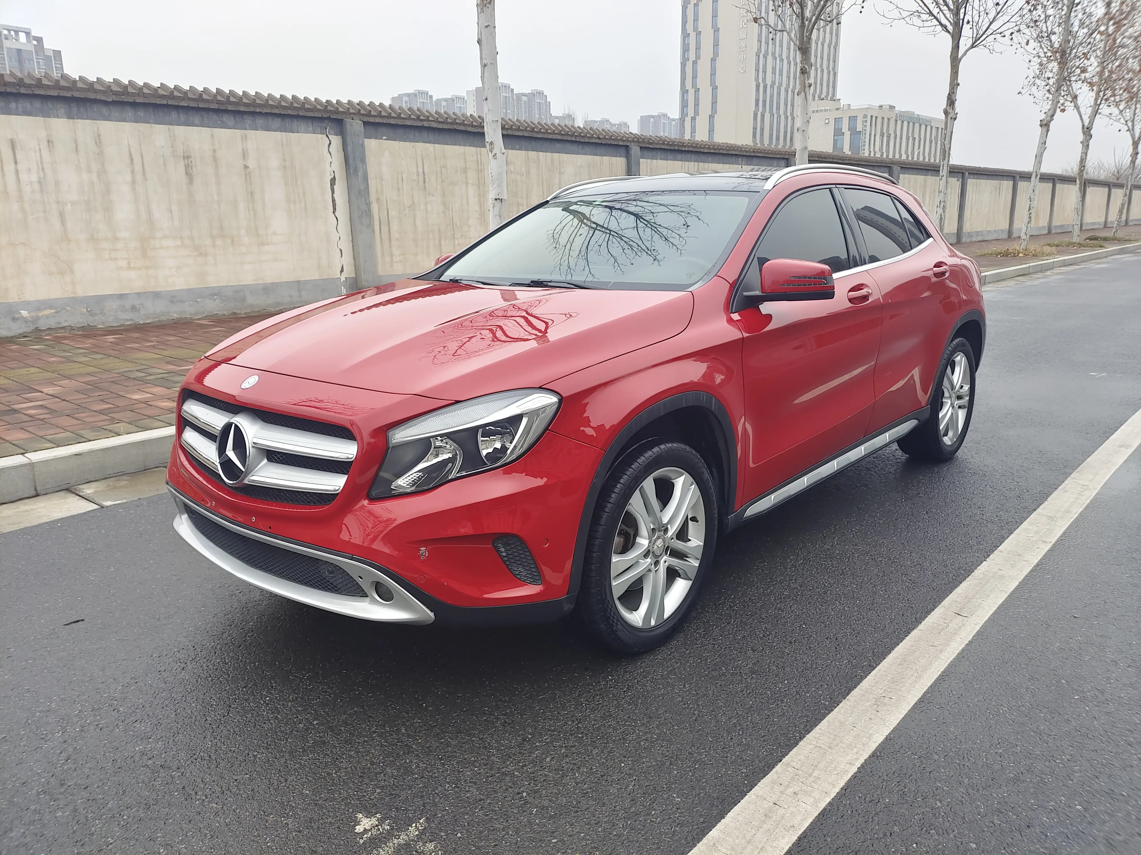 Mercedes-Benz GLA  из Китая