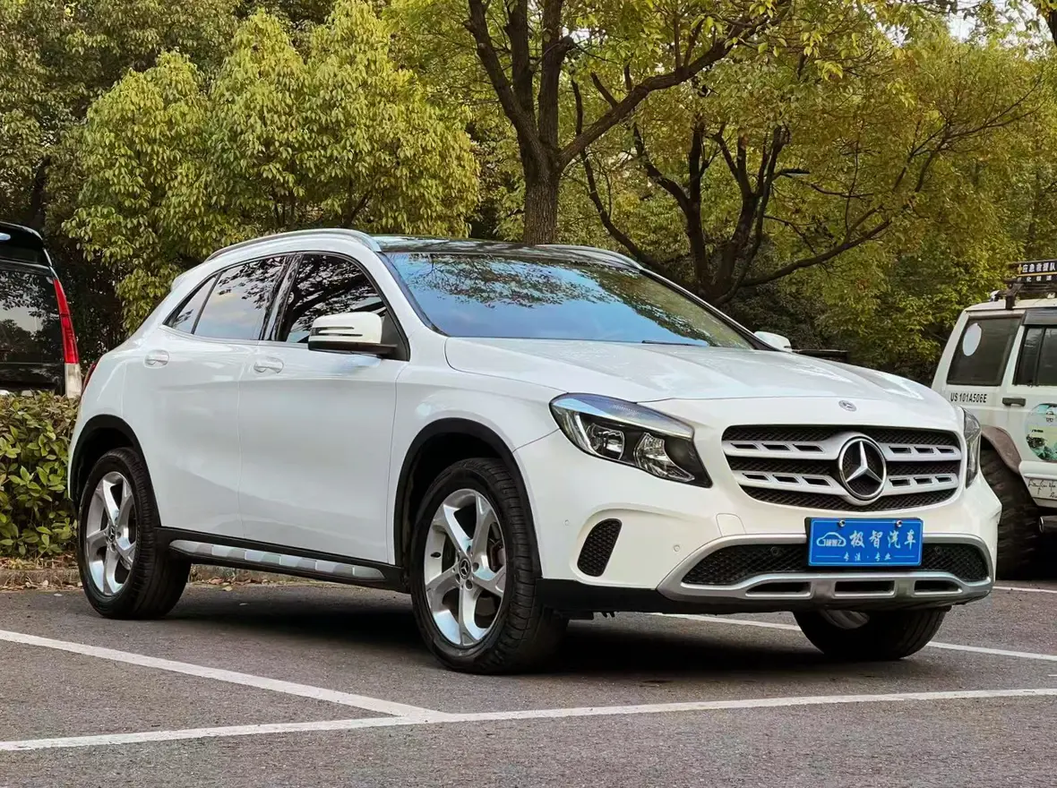 Mercedes-Benz GLA  из Китая