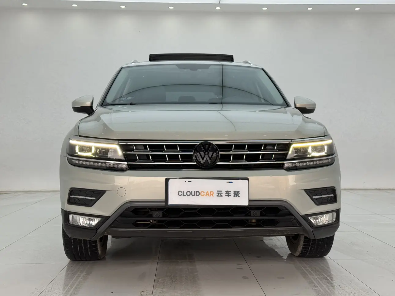 Volkswagen Tiguan L  из Китая