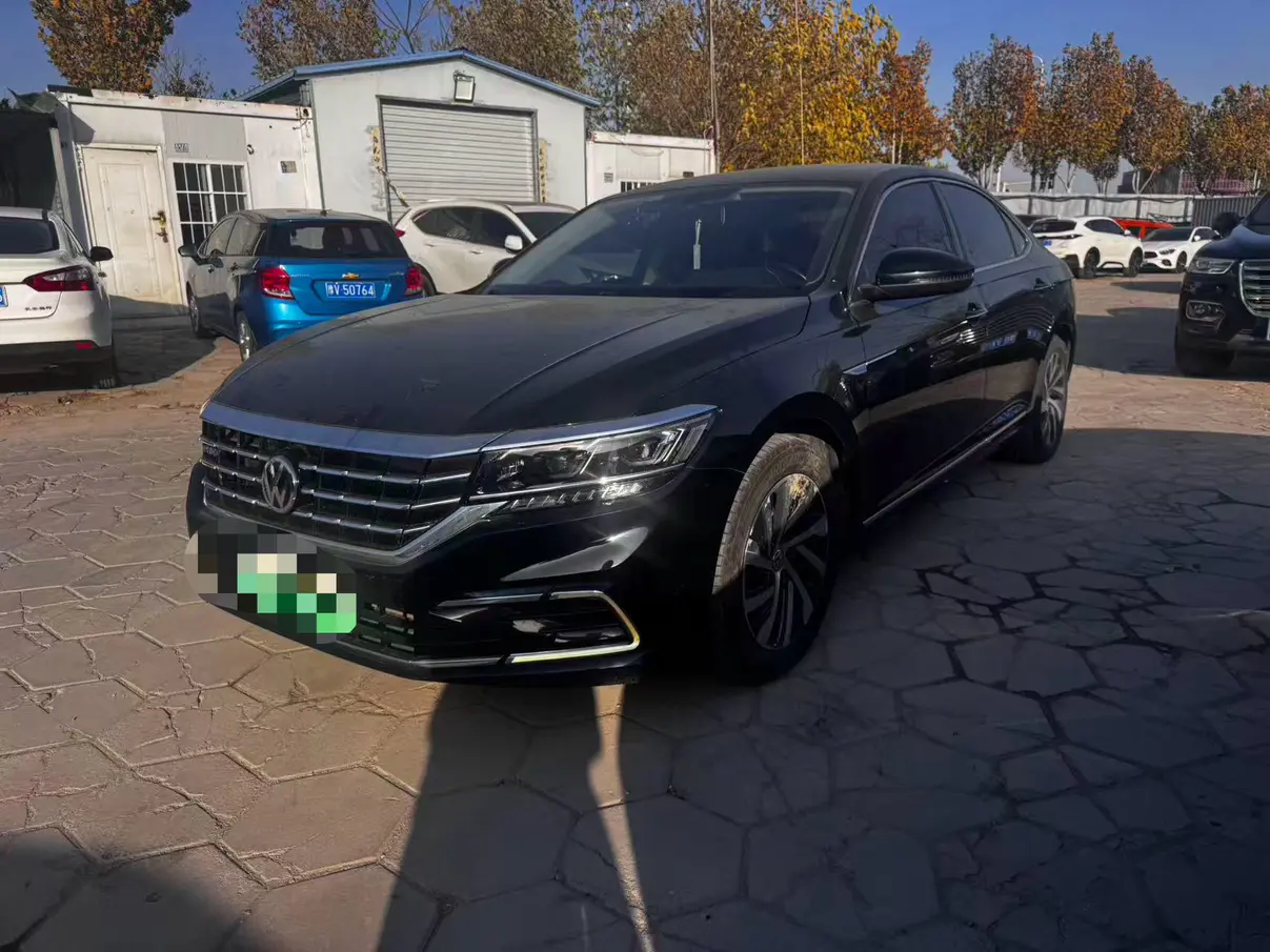 Volkswagen Passat PHEV  из Китая