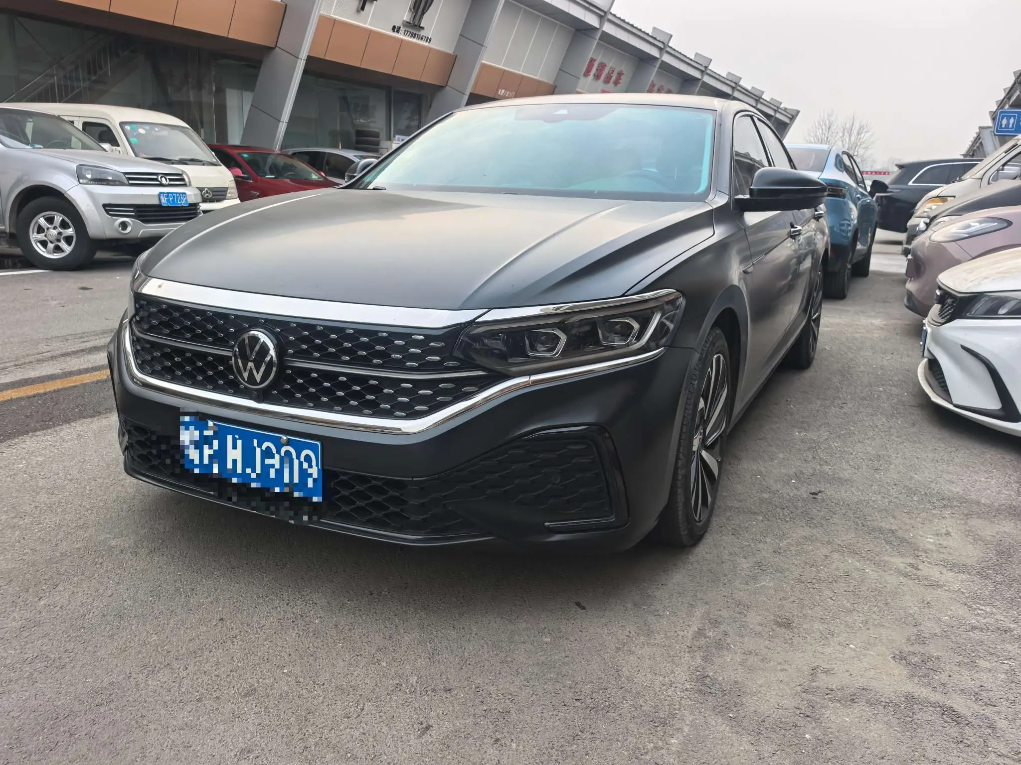 Volkswagen Passat  из Китая