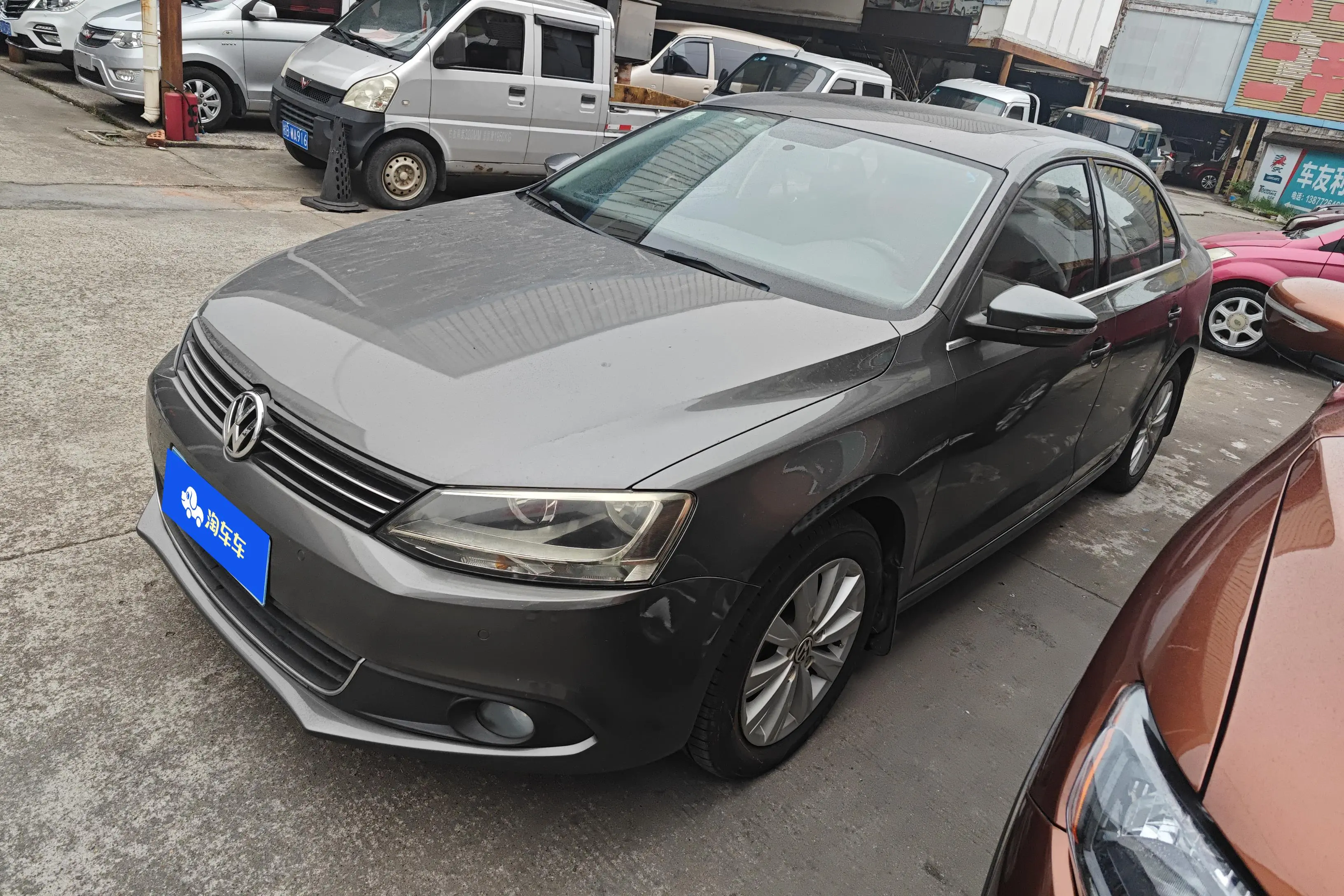 Volkswagen Sagitar  из Китая