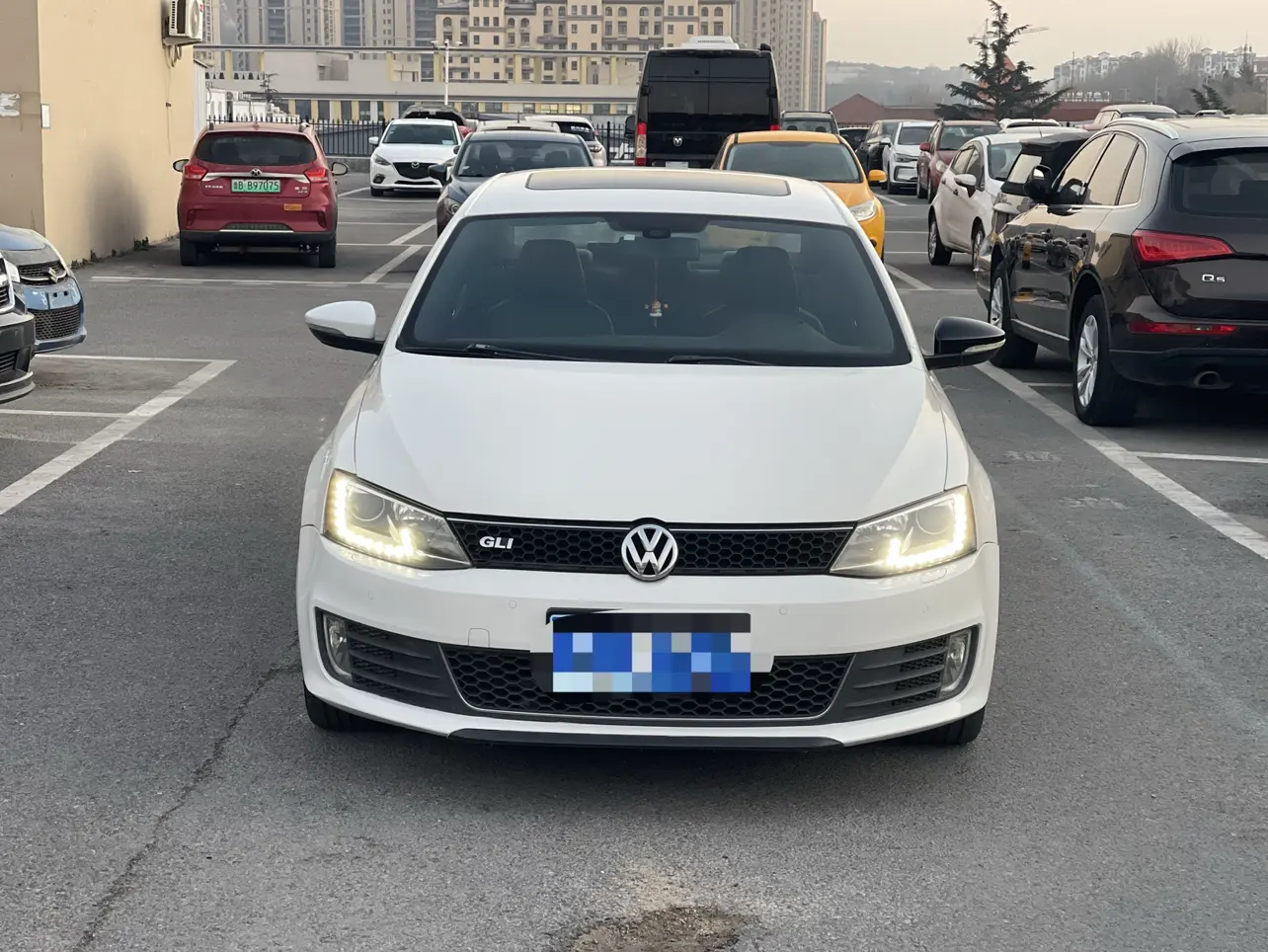 Volkswagen Sagitar  из Китая