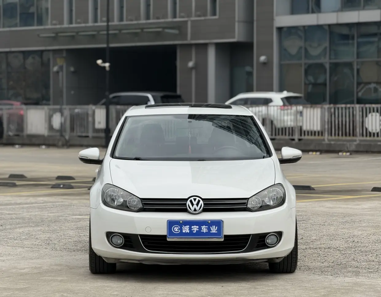 Volkswagen Golf  из Китая