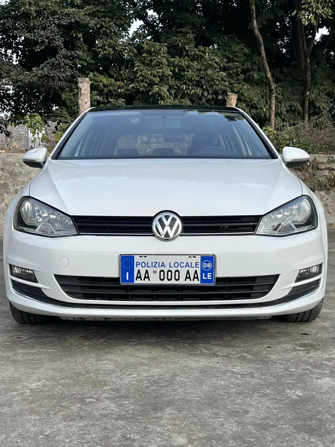 Volkswagen Golf  из Китая