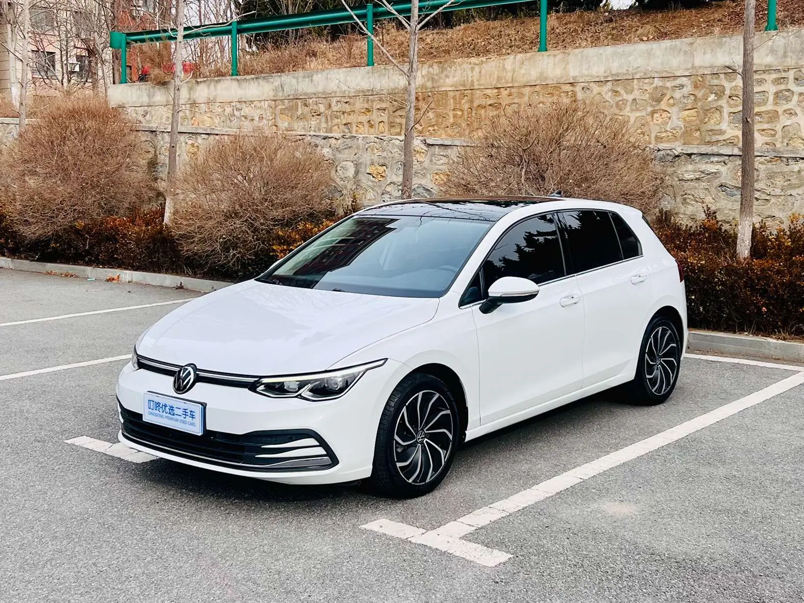 Volkswagen Golf  из Китая