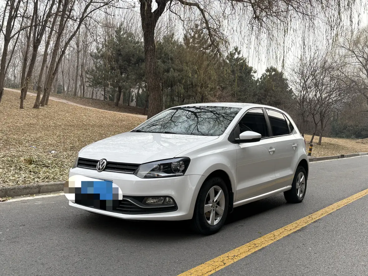 Volkswagen Polo  из Китая