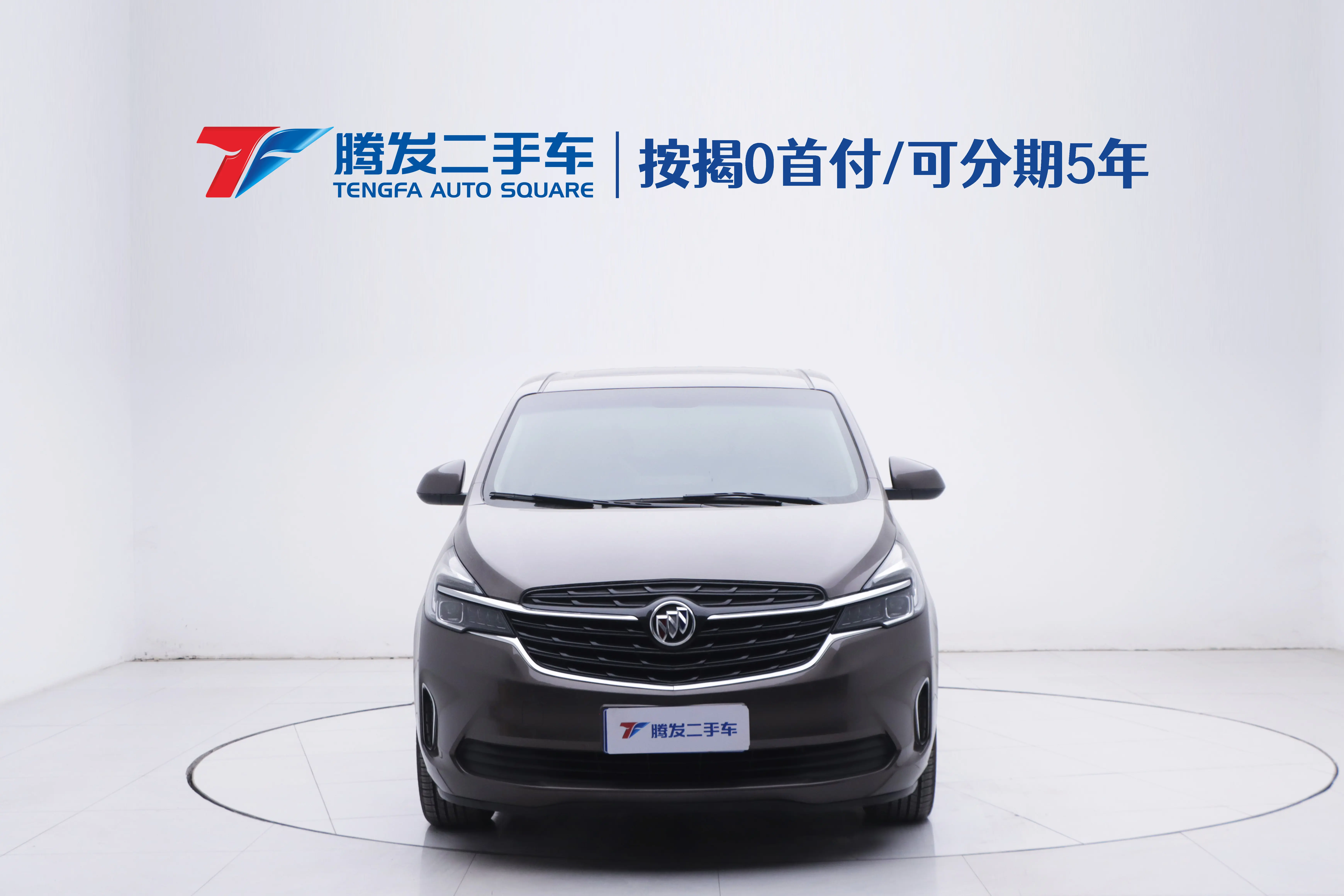 Buick GL8  из Китая