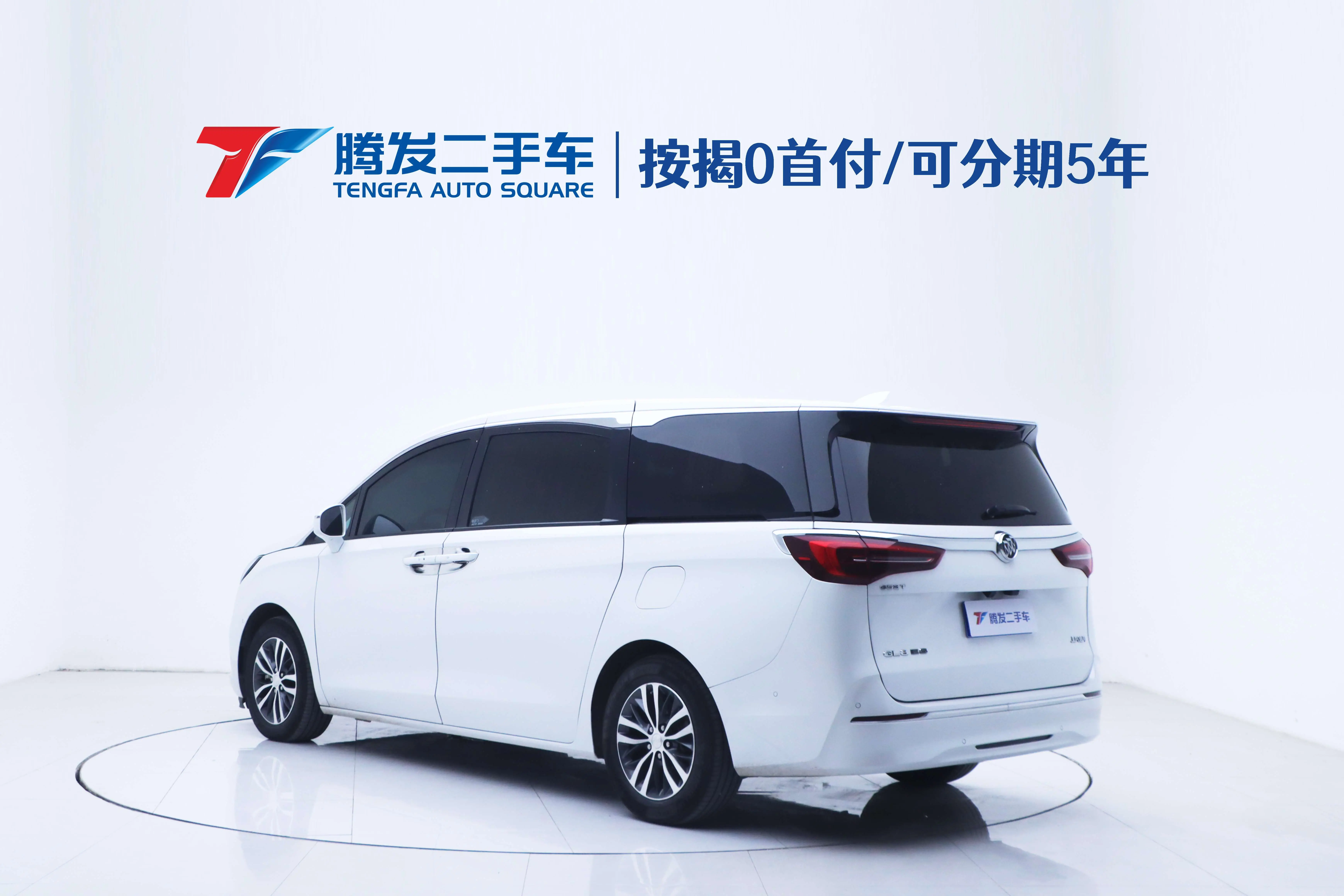 Buick GL8  из Китая