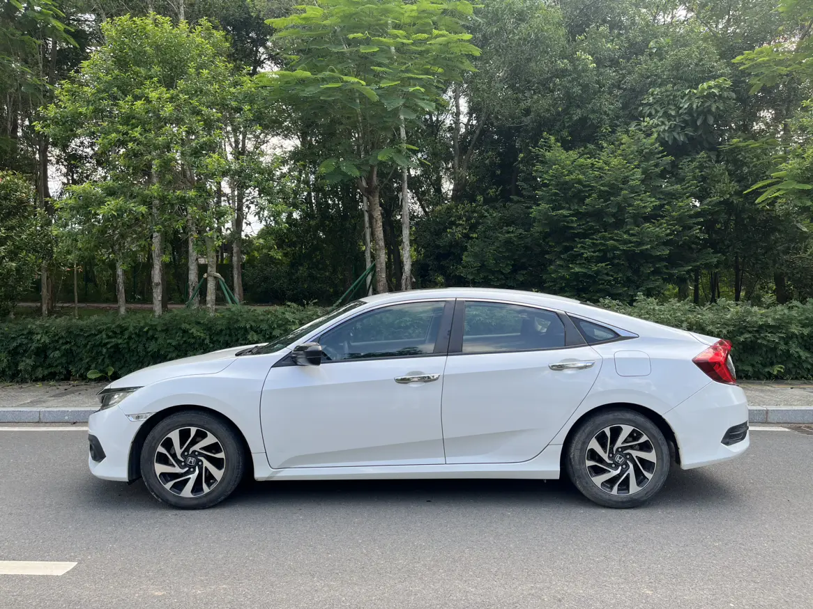 Honda Civic  из Китая