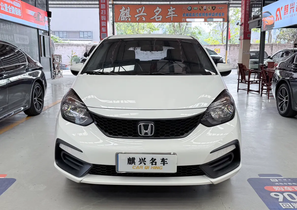 Honda Fit  из Китая