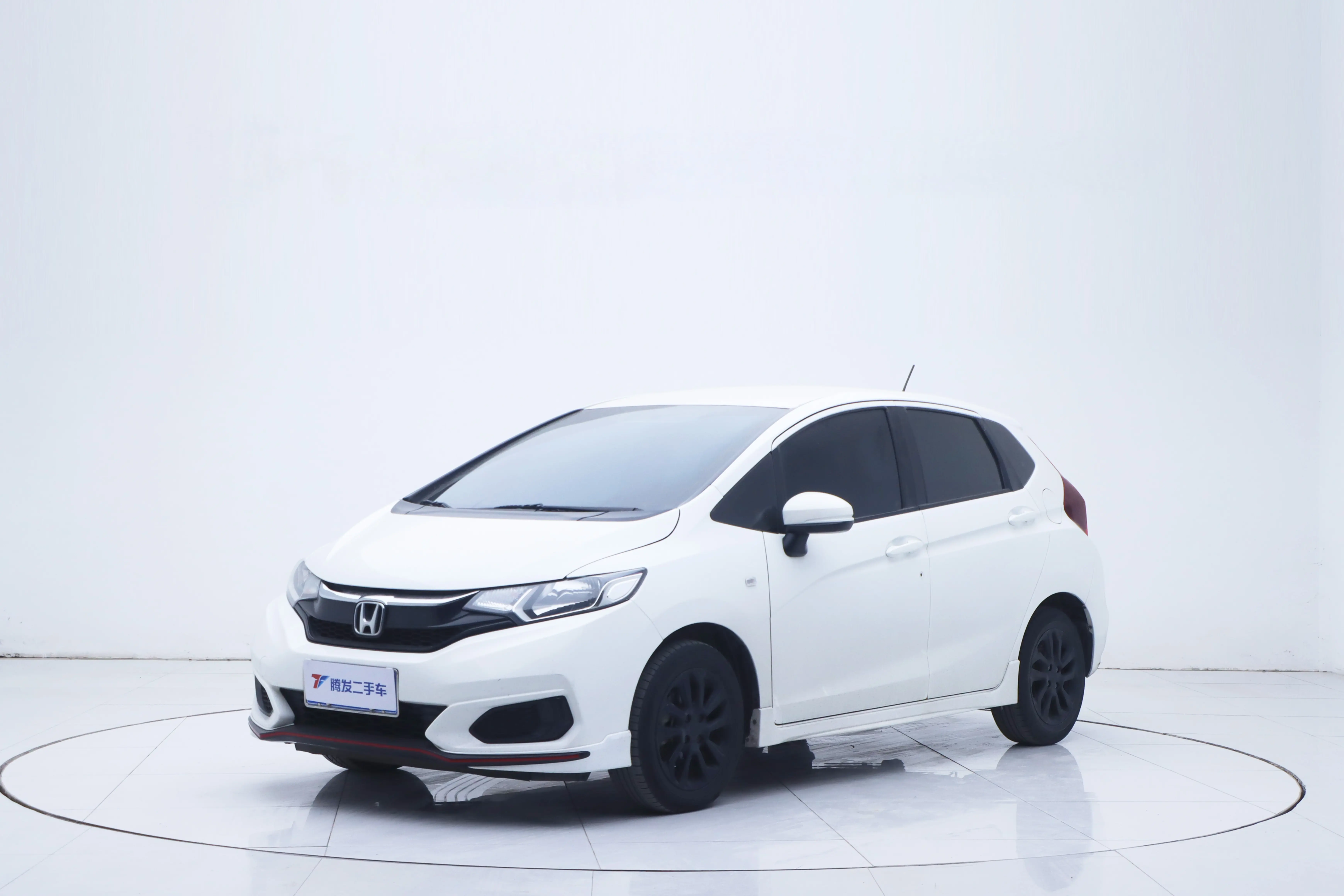 Honda Fit  из Китая