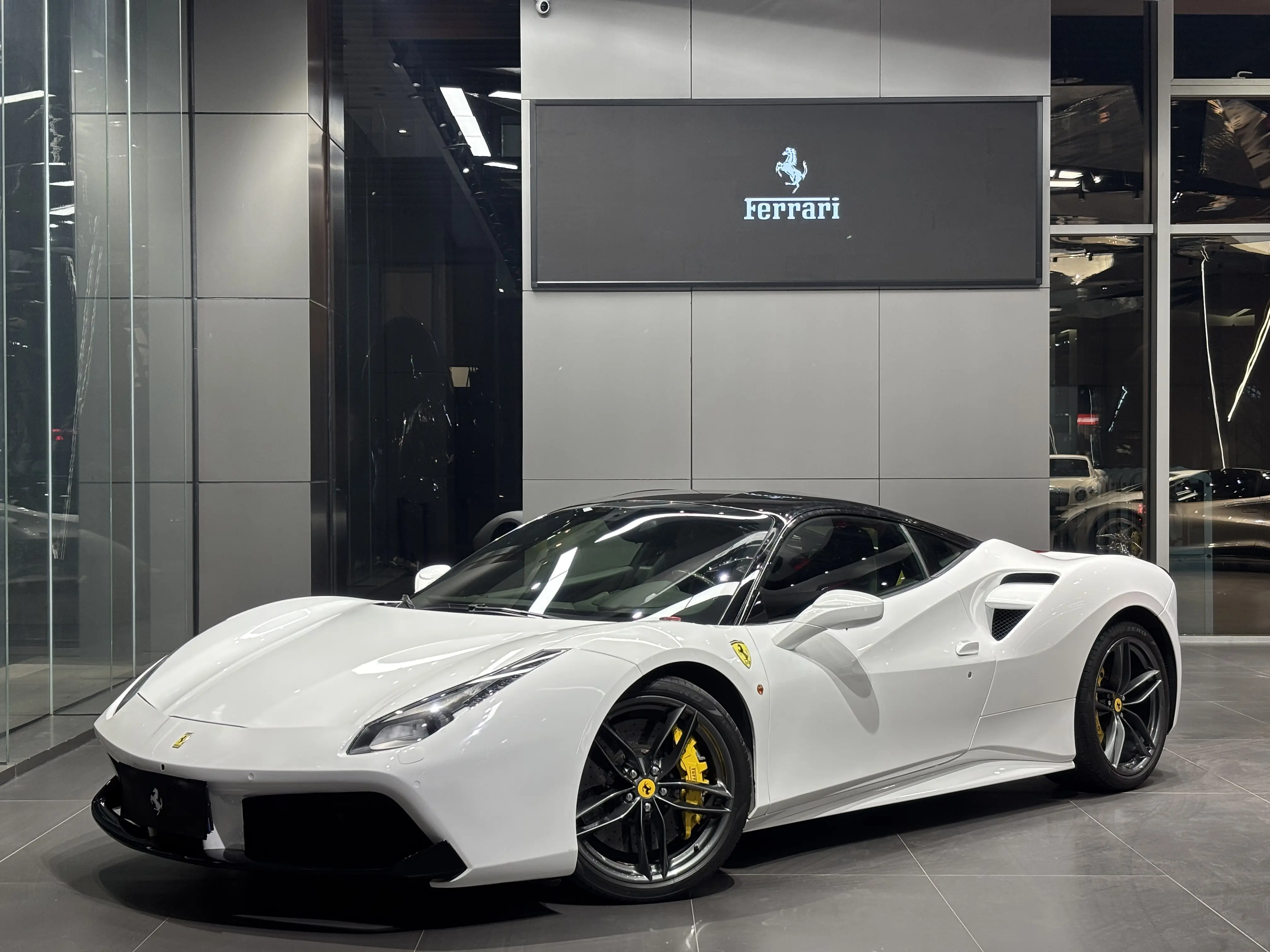 Ferrari 488  из Китая