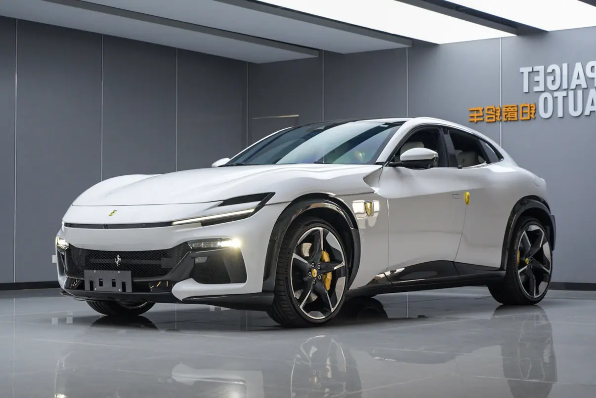 Ferrari Purosangue  из Китая