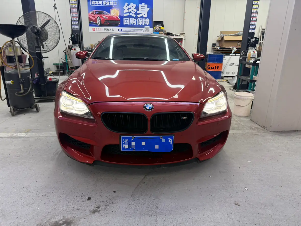 BMW M6  из Китая