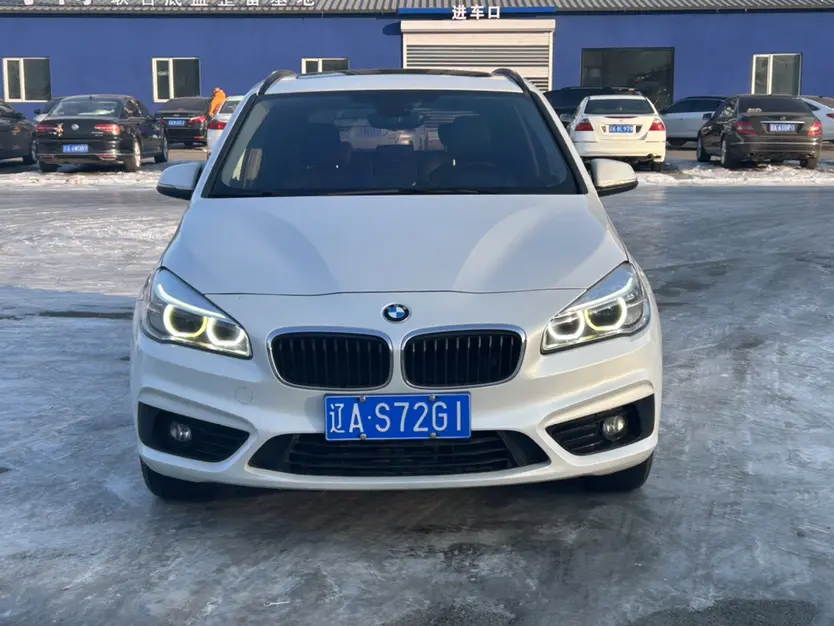 BMW 2 Series Active Tourer  из Китая