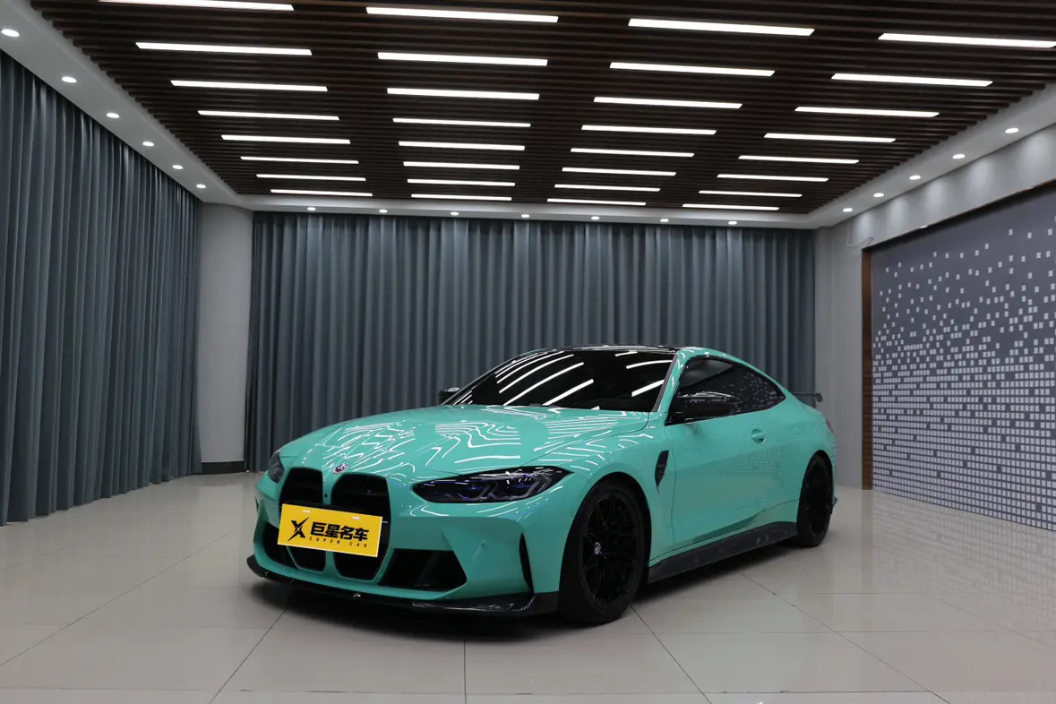 BMW M4  из Китая
