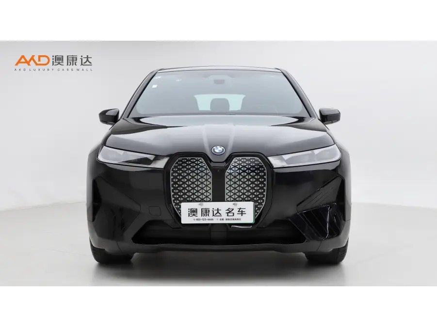 BMW iX  из Китая