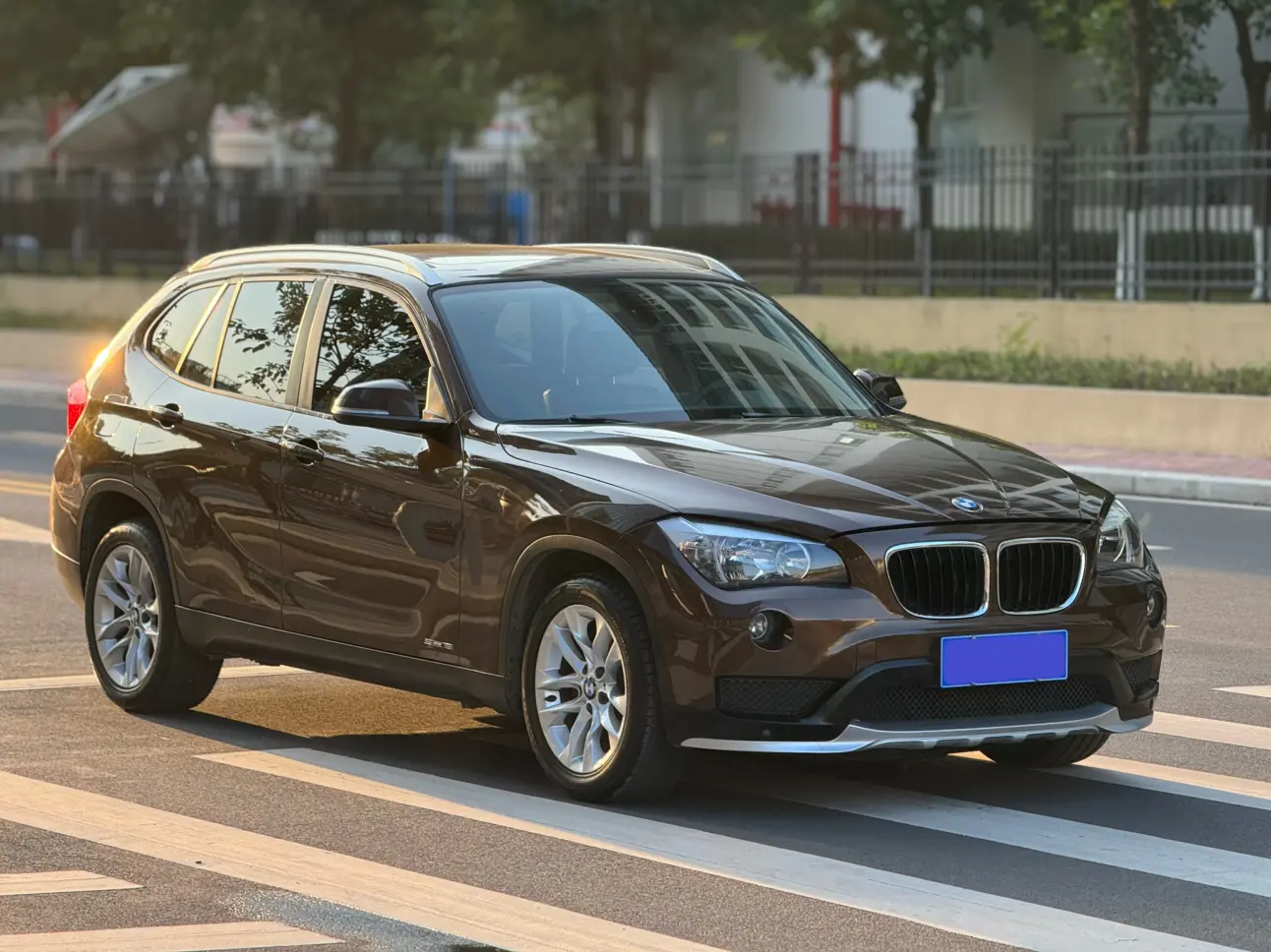 BMW X1  из Китая