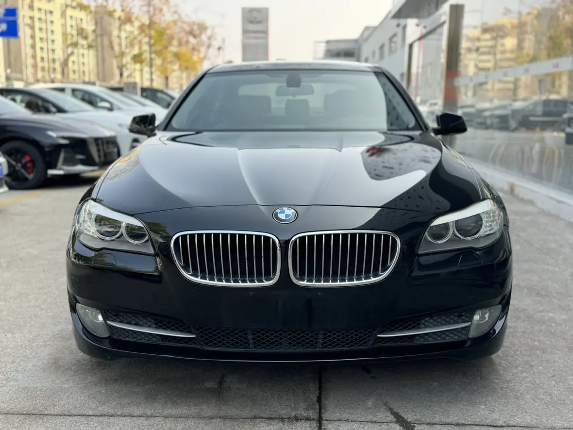 BMW 5 Series  из Китая