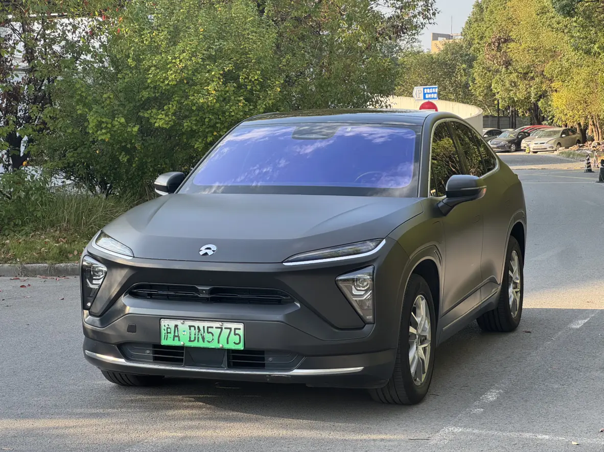 NIO EC6  из Китая