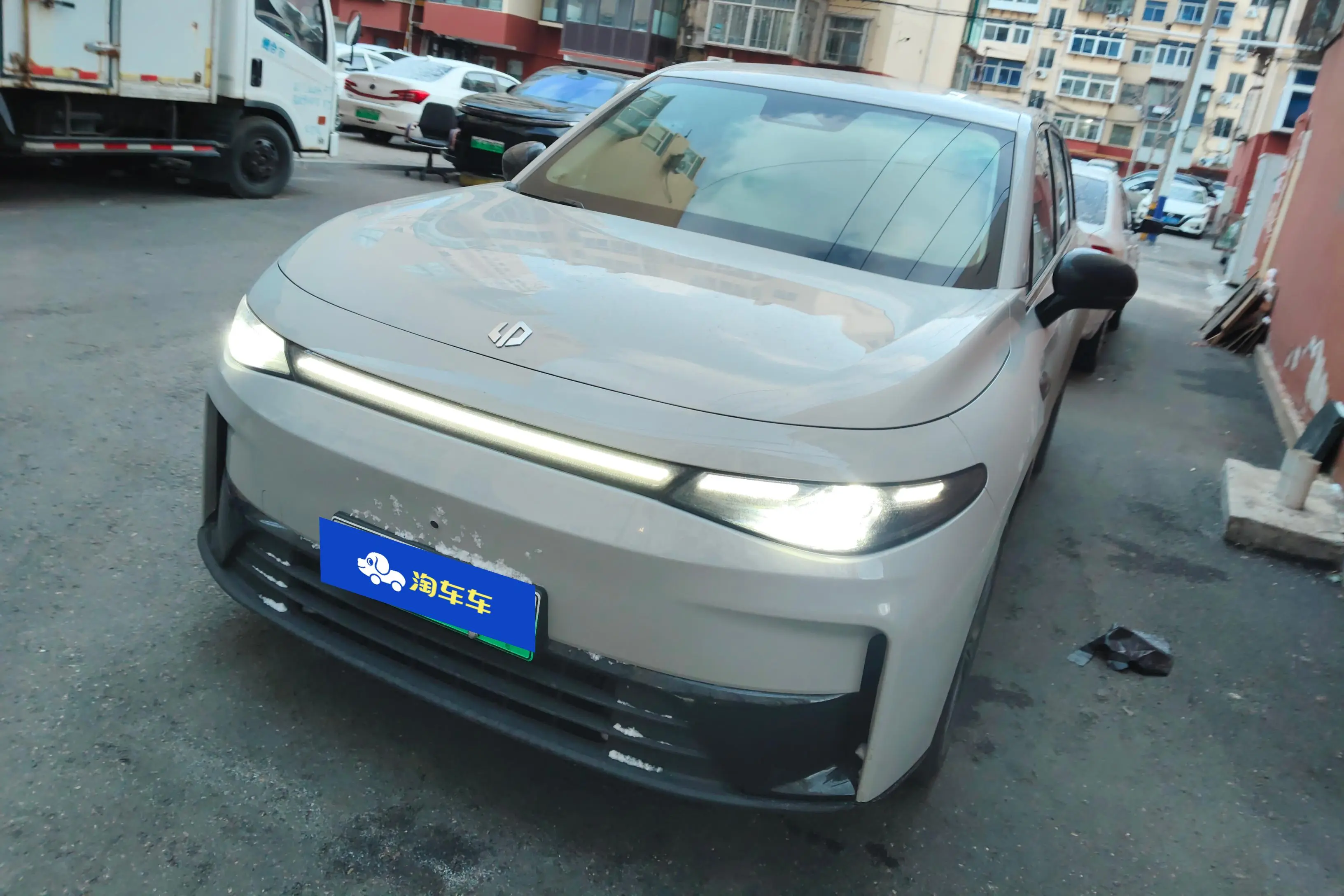 Leapmotor Zero running C10  из Китая