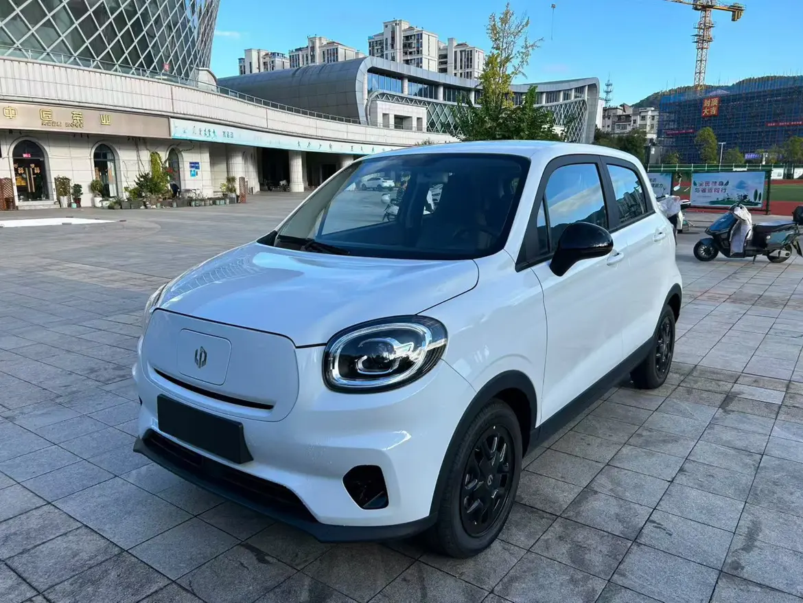 Leapmotor Zero running T03  из Китая