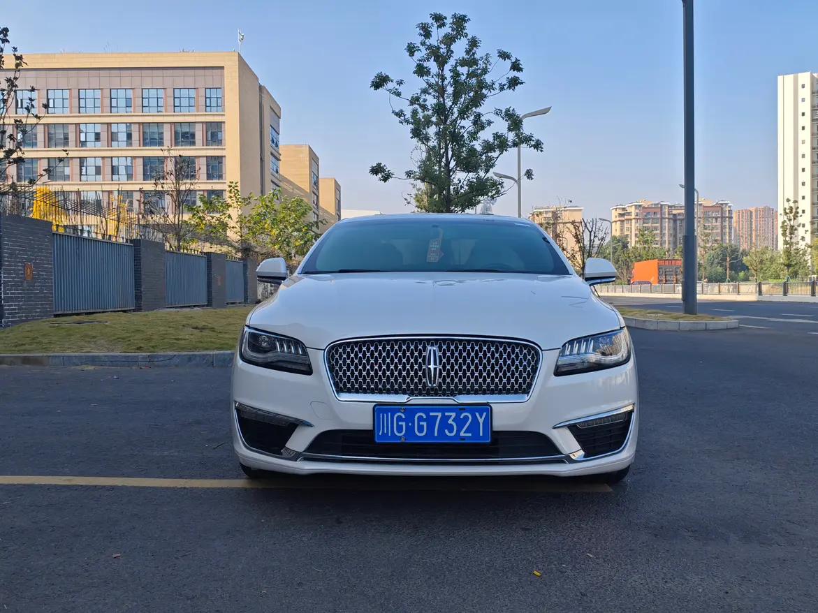 Lincoln MKZ  из Китая