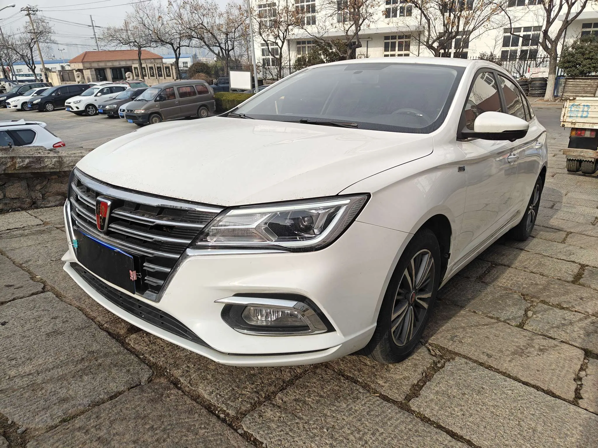 Roewe i5  из Китая