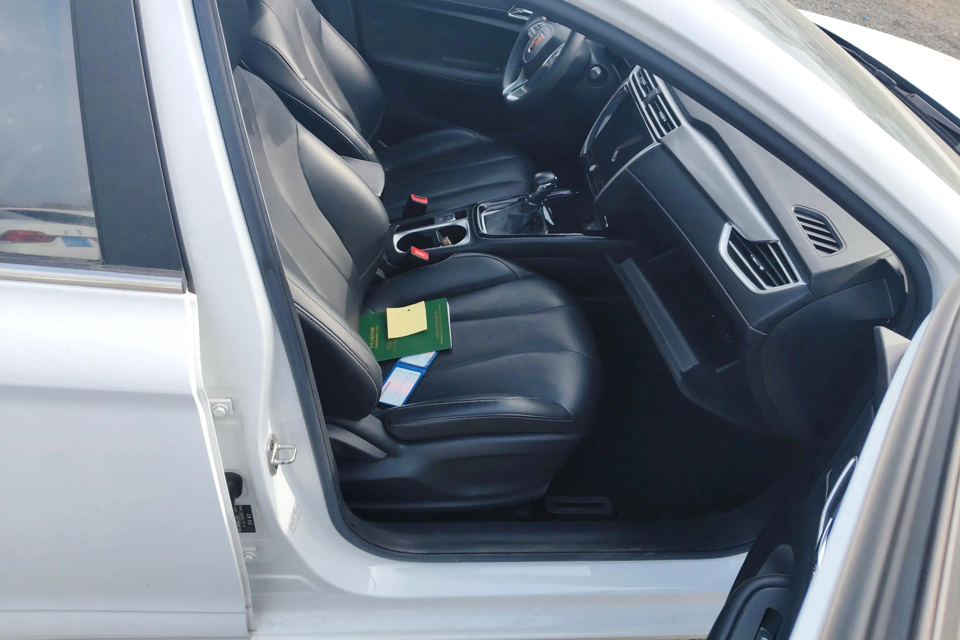 Roewe i5  из Китая