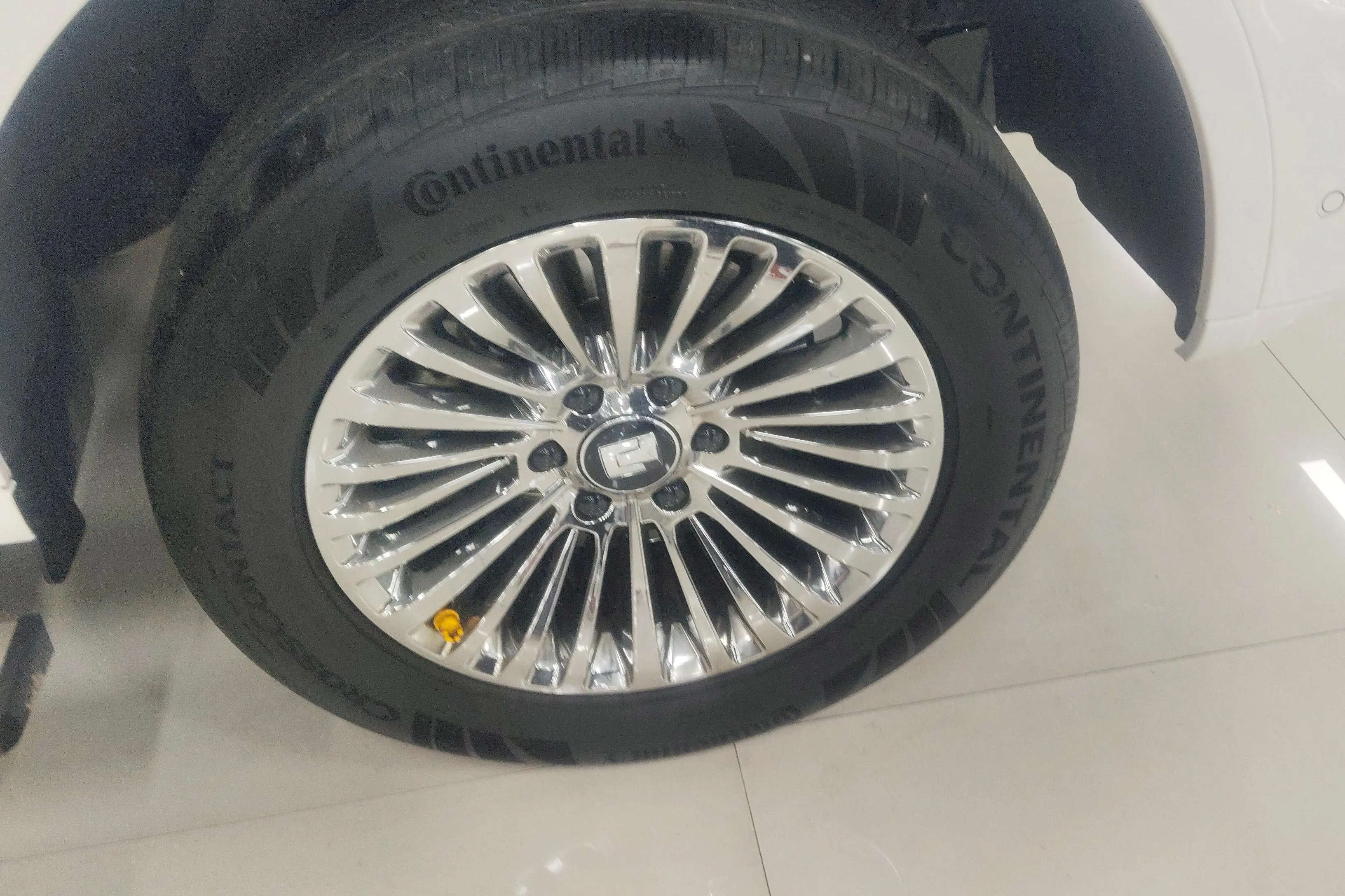 Tank 500 Hi4-T  из Китая