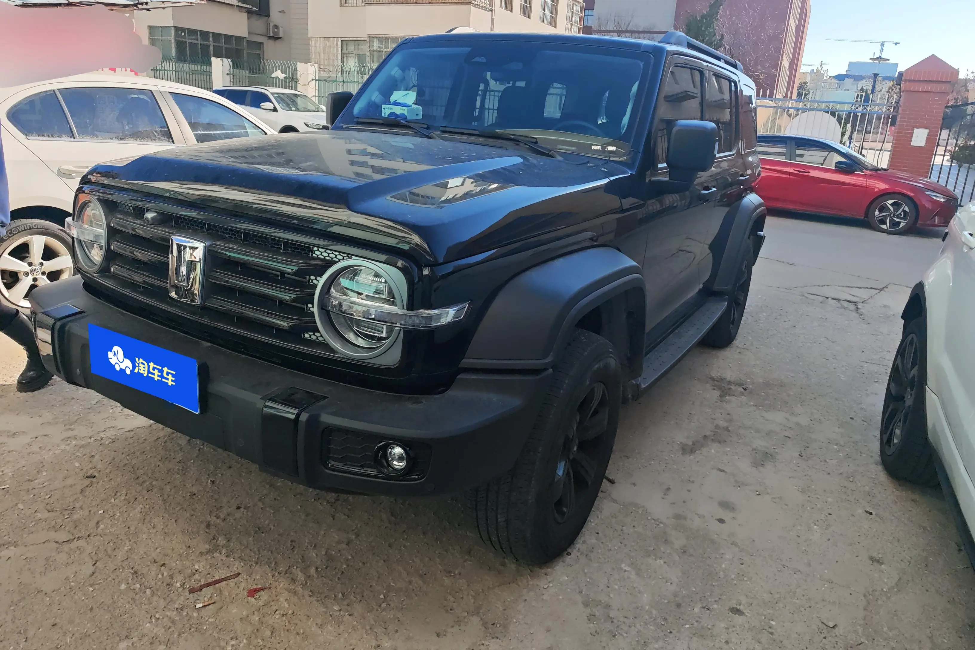 Tank 300  из Китая