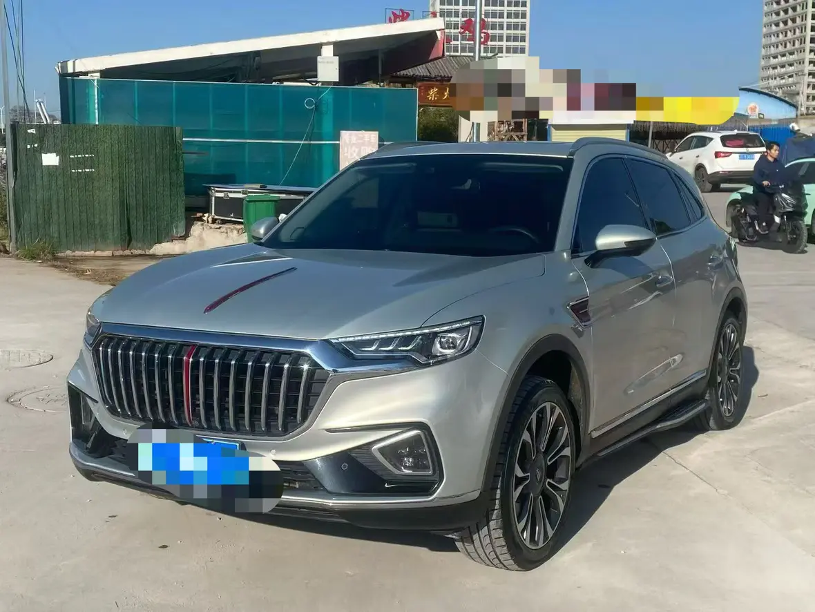 Hongqi HS5  из Китая