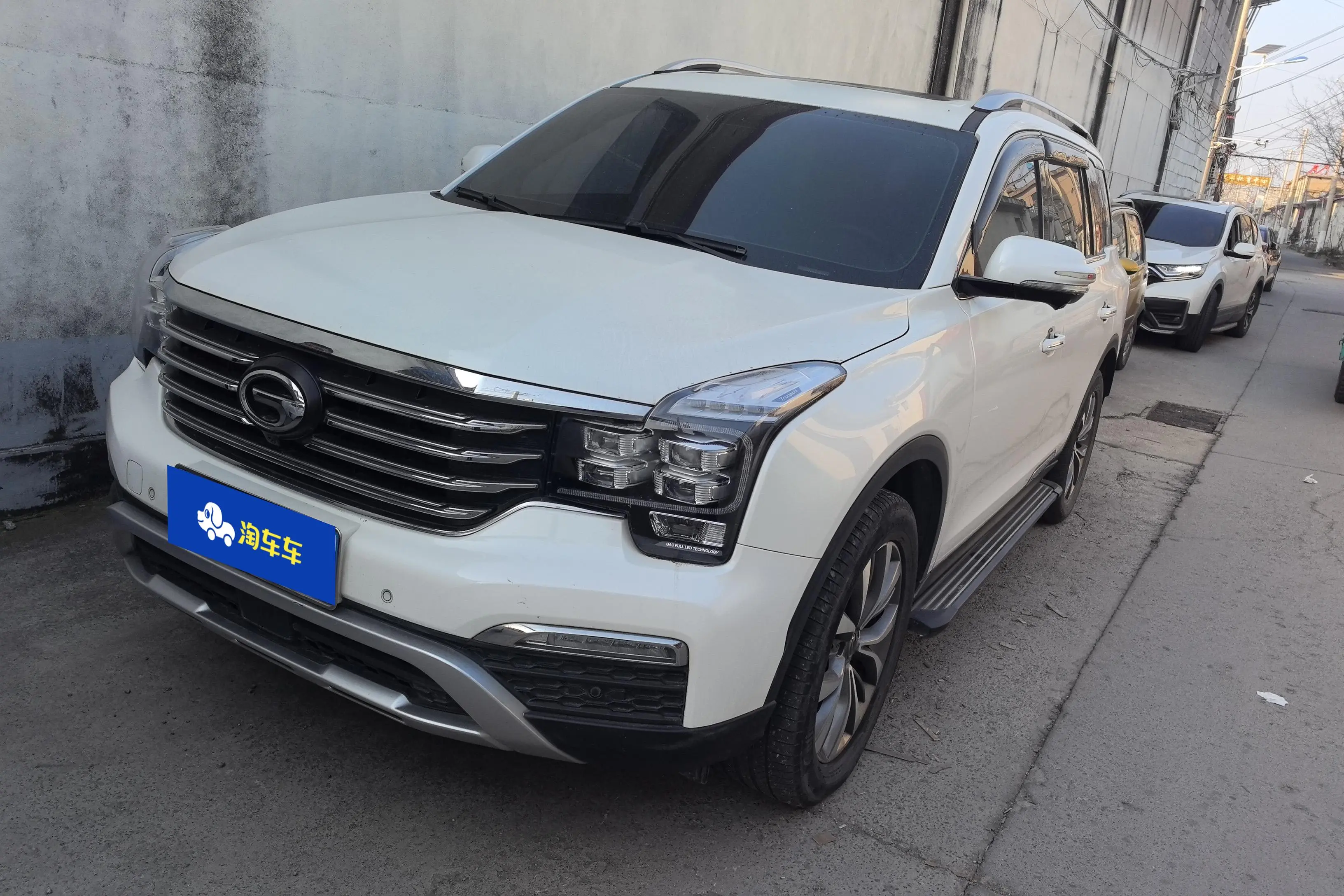 GAC Trumpchi GS8  из Китая