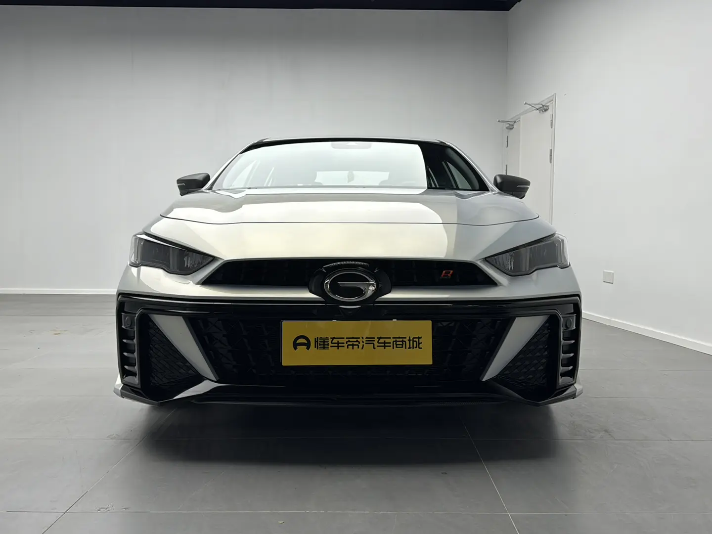 GAC Shadow Leopard  из Китая