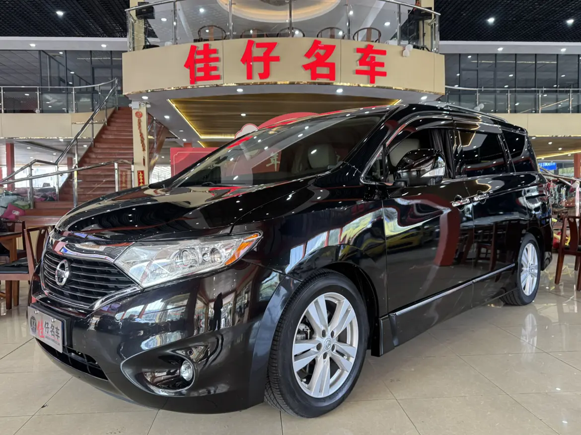 Nissan Nobleman  из Китая