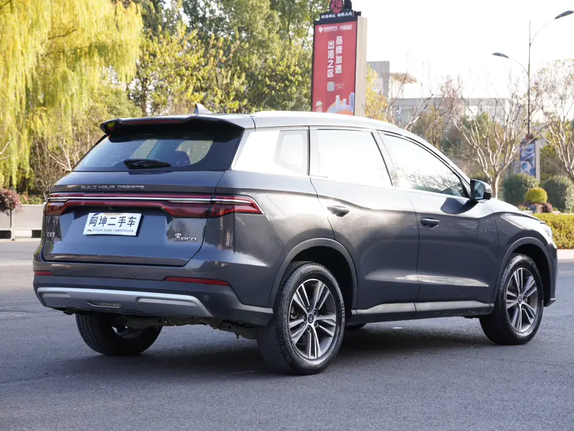 BYD Song Pro  из Китая