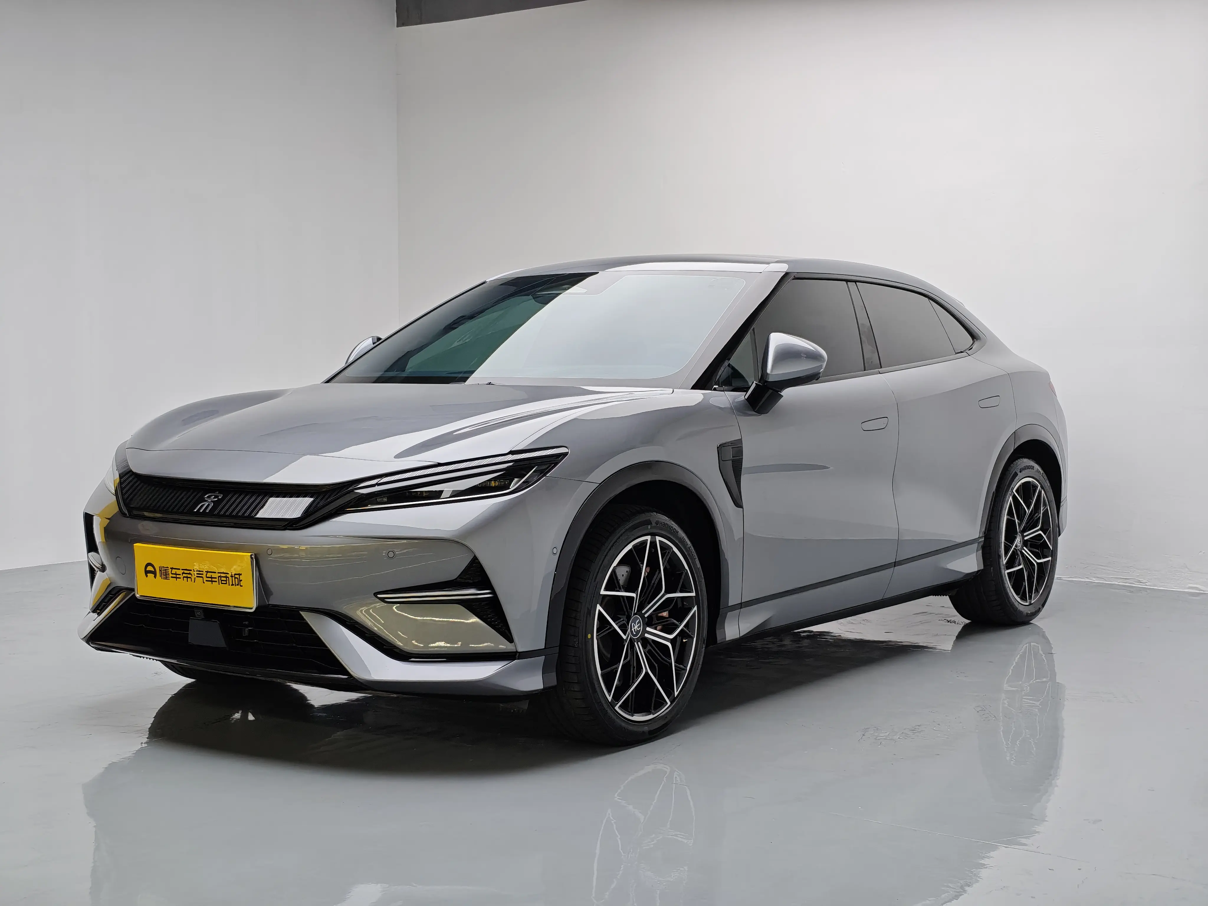 BYD Song L EV  из Китая