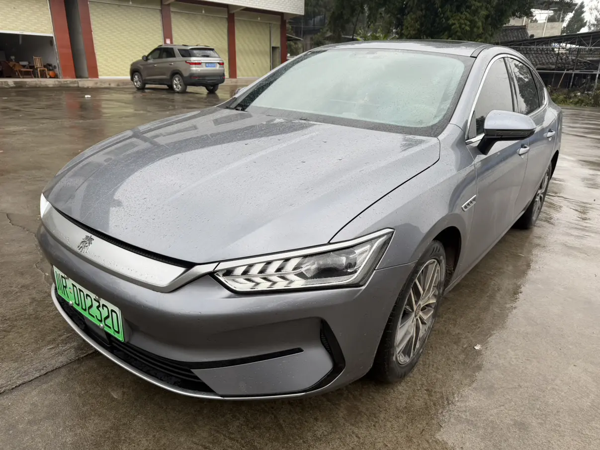 BYD Qin PLUS EV  из Китая
