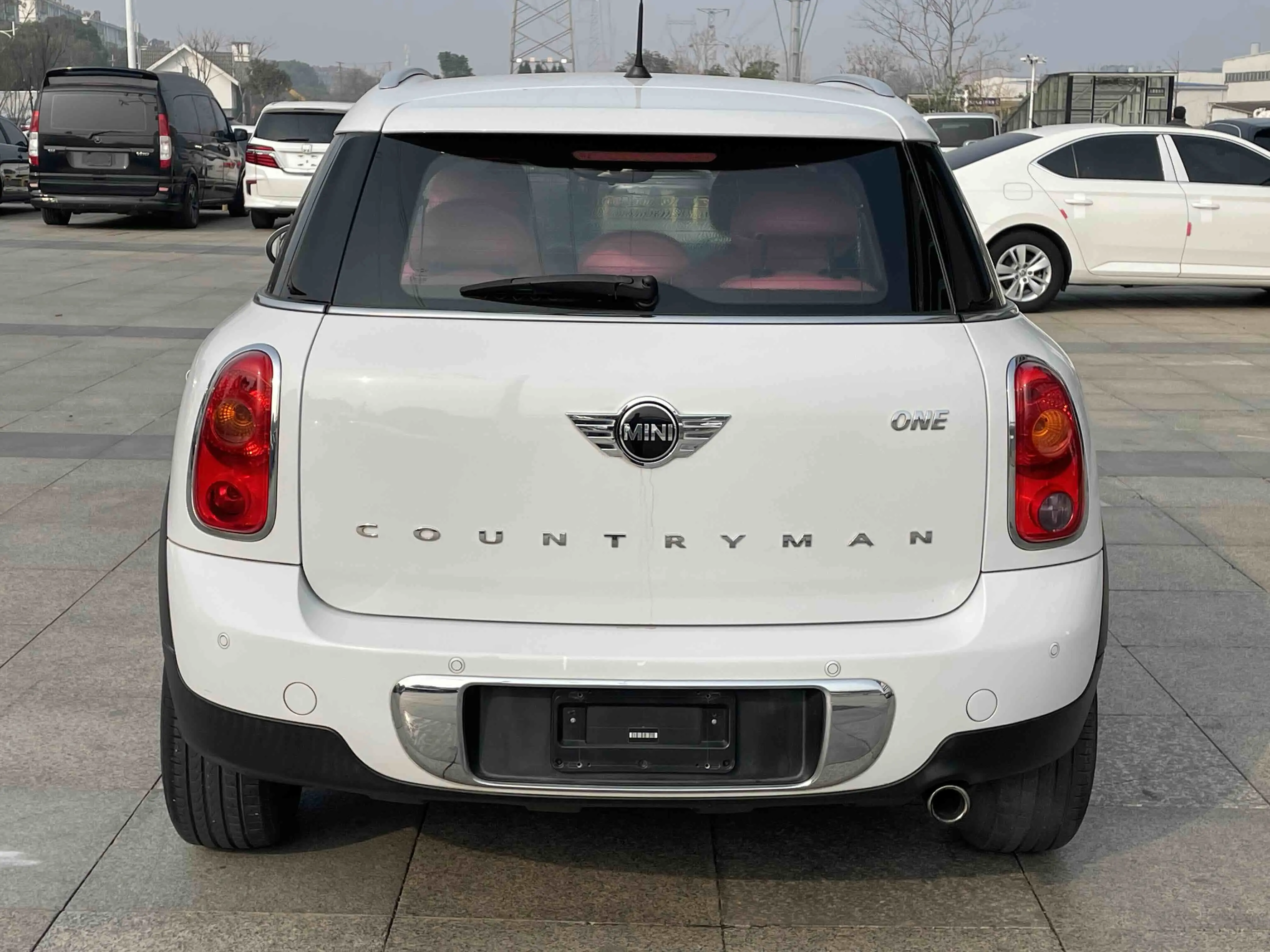 MINI COUNTRYMAN  из Китая