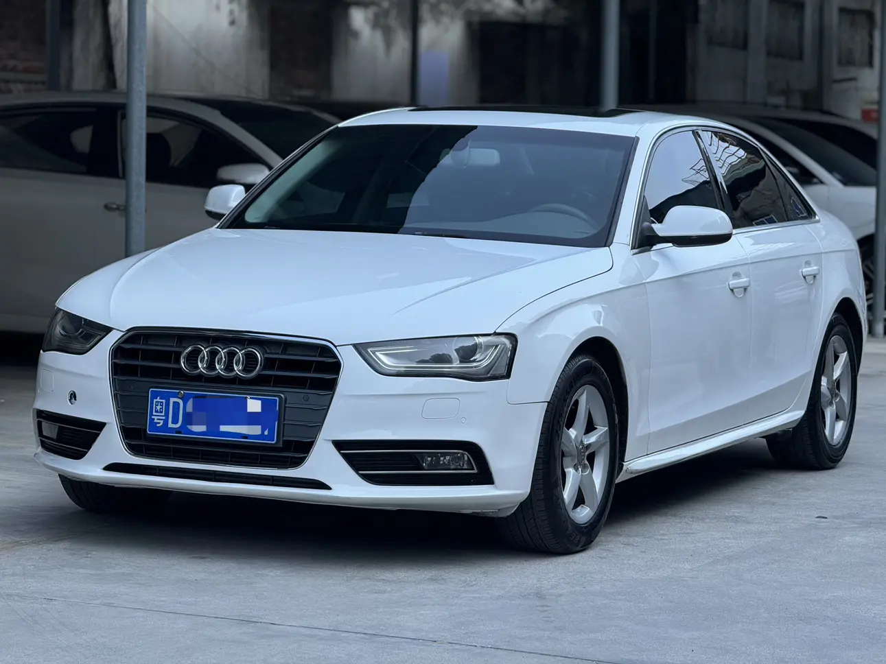 Audi A4L  из Китая