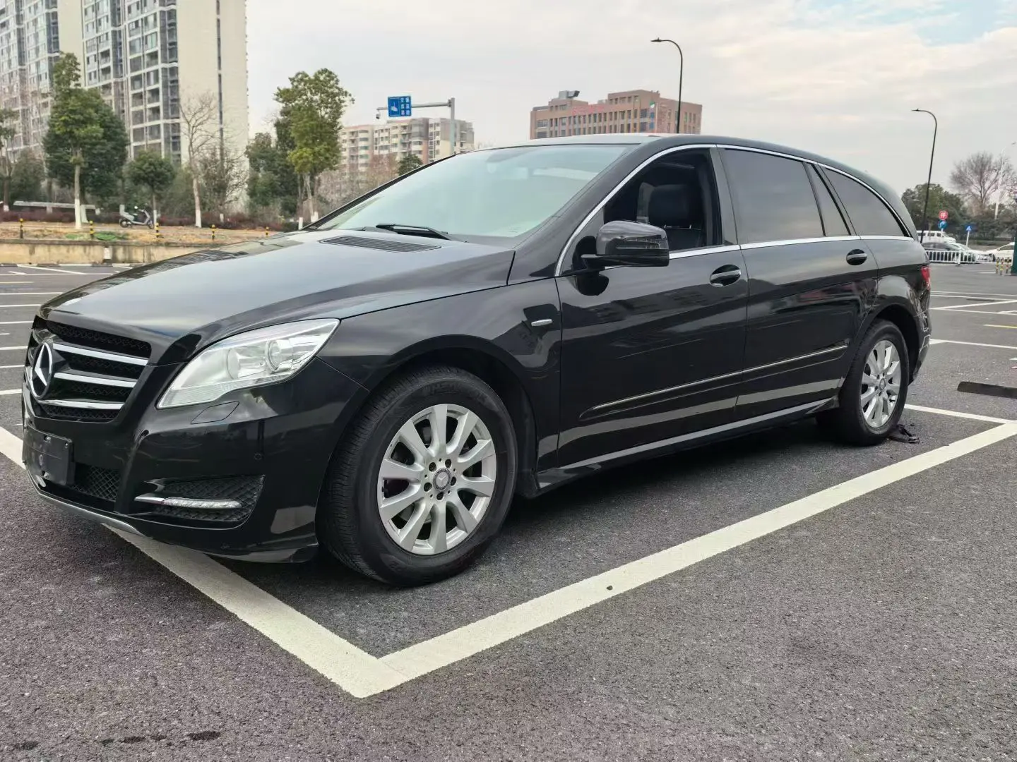 Mercedes-Benz R-Class  из Китая