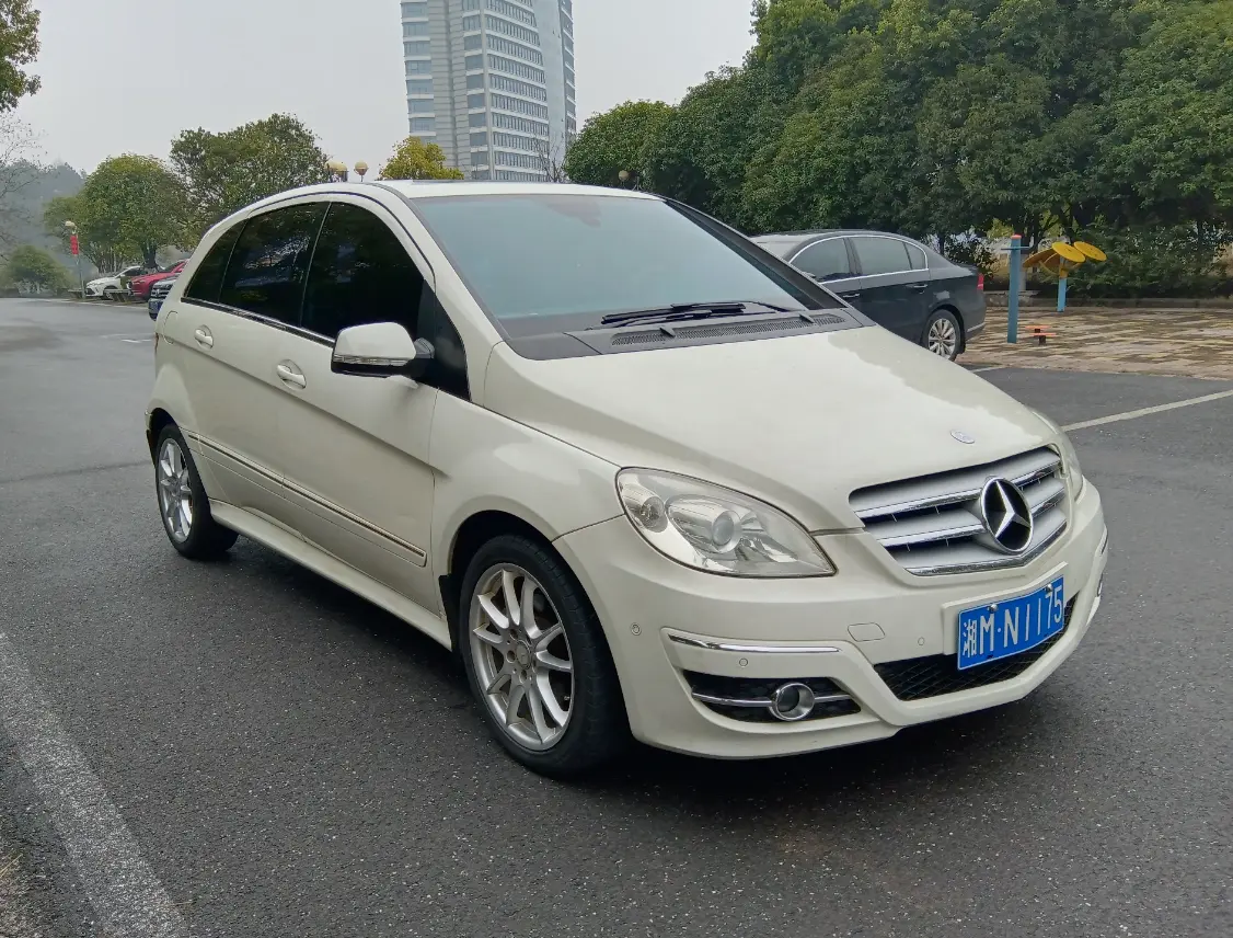 Mercedes-Benz Mercedes Benz B Class  из Китая
