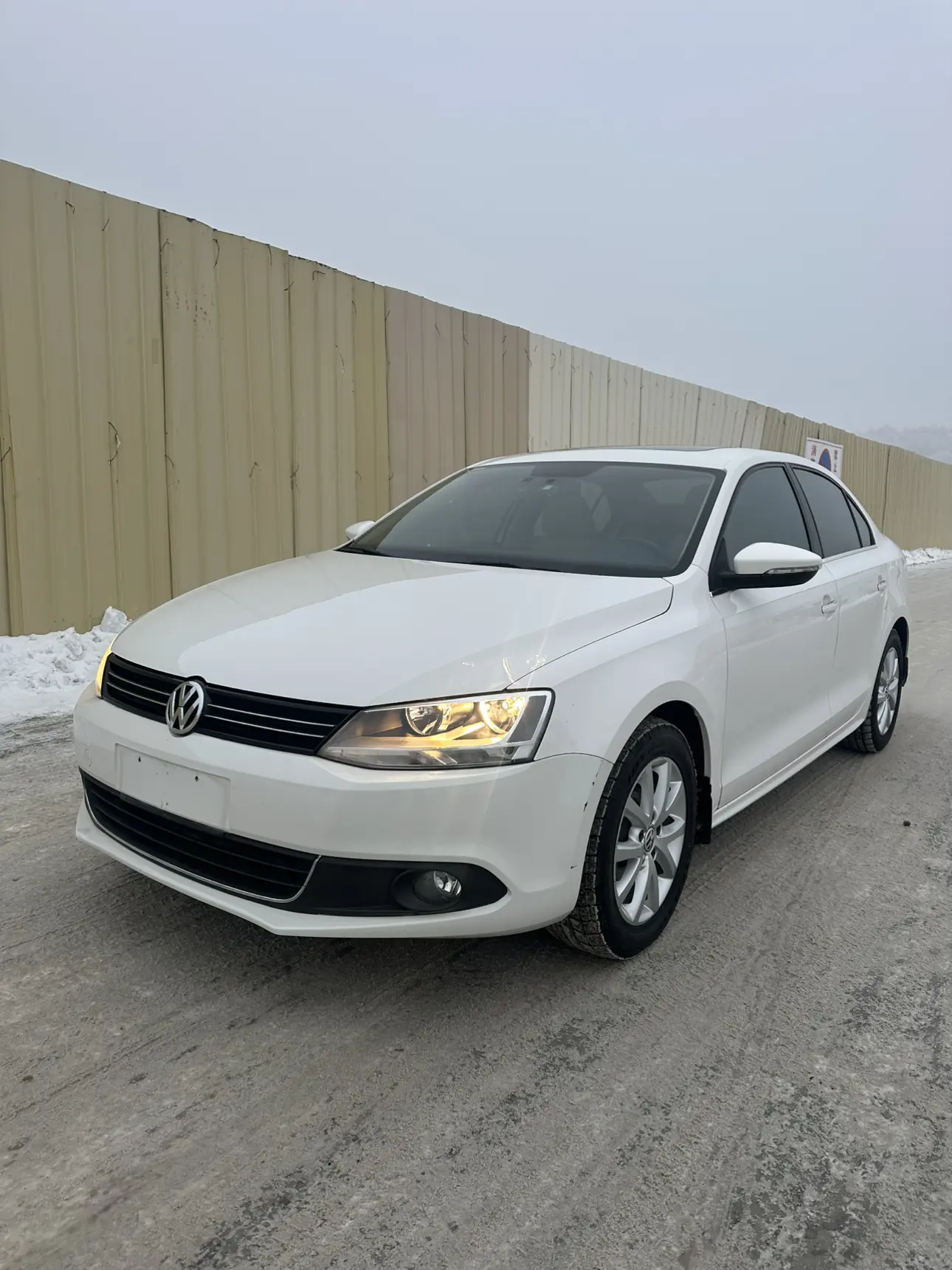 Volkswagen Sagitar  из Китая