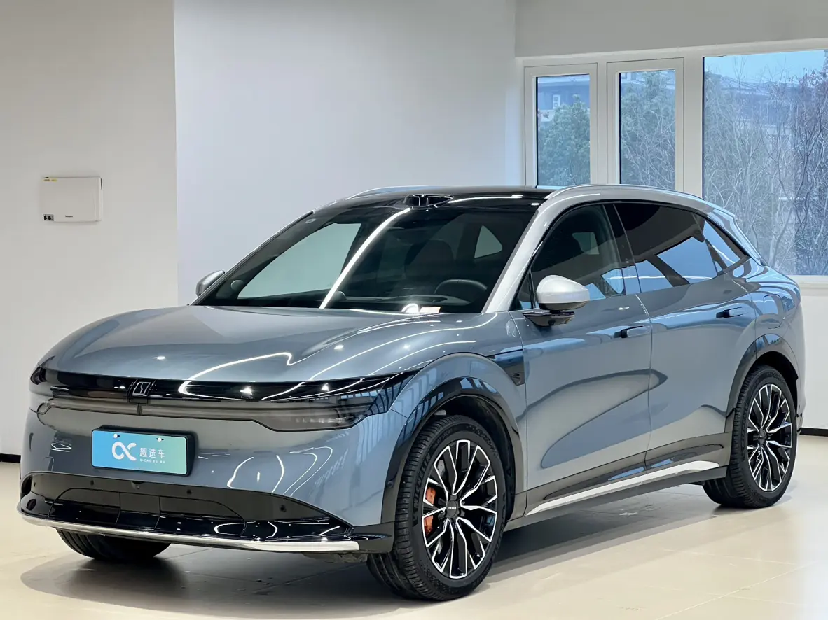 ZEEKR 7X  из Китая